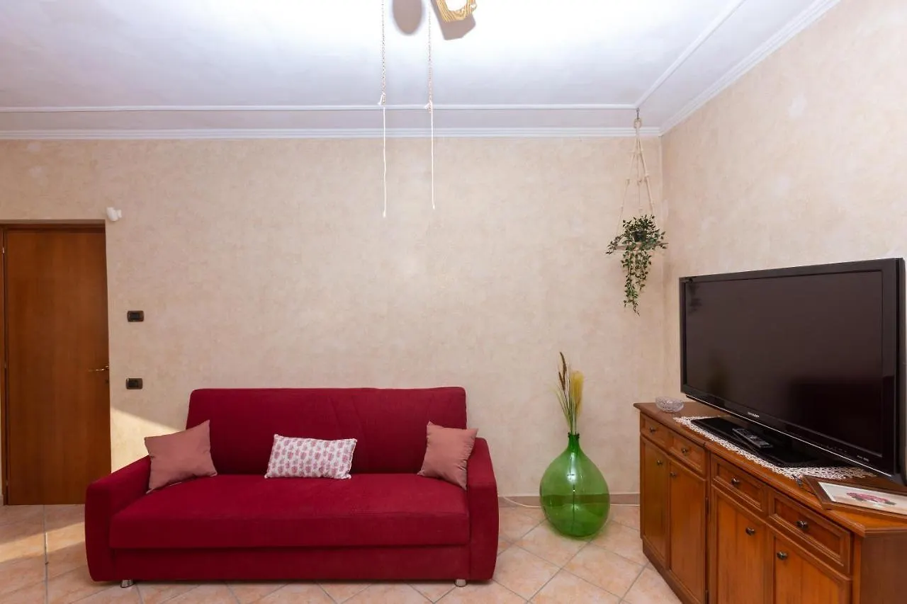 Apartment Villetta Indipendente Vicino Aeroporto Fiumicino Italy